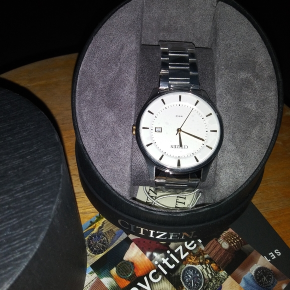 Watch - Picture 6 of 8